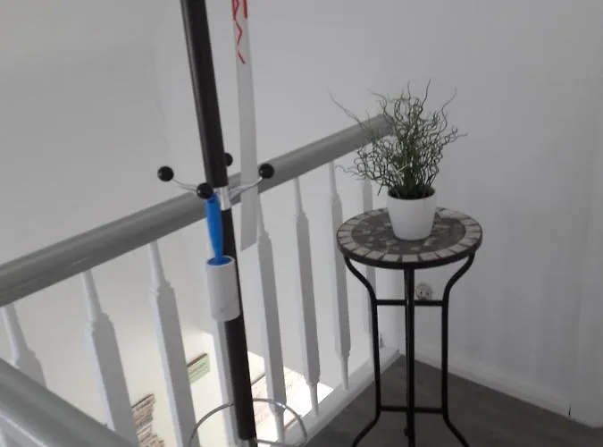 Stefanie Apartment *